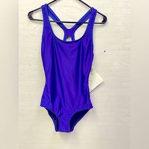 SPEEDO WOMENS SIZE 8 ONE PEICE SWIMSUIT. SPEEDO WOMAN SWIMWEAR.